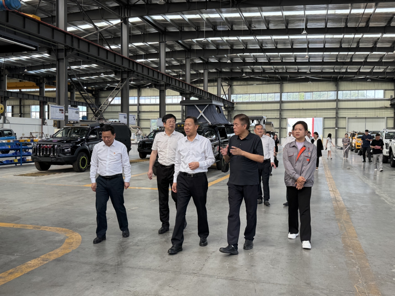 聚力謀發(fā)展，政企共協(xié)作丨省人大常委會(huì)副主任劉雪榮一行赴震序公司調(diào)研